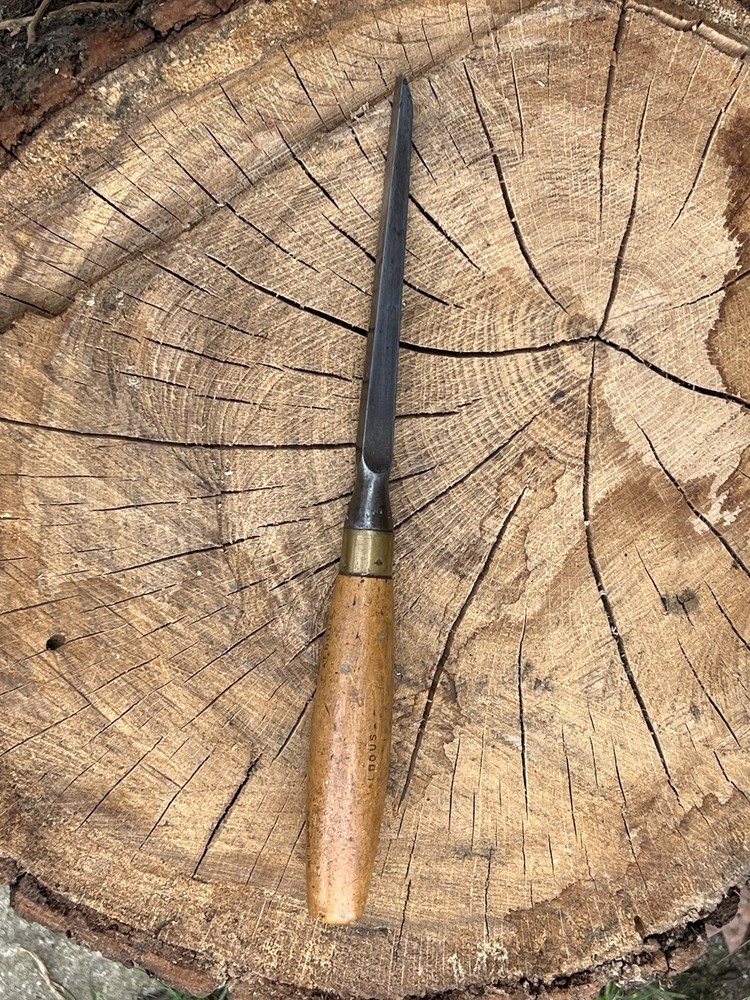 A Lovely W. Marples & Sons 7.5mm Mortice Chisel