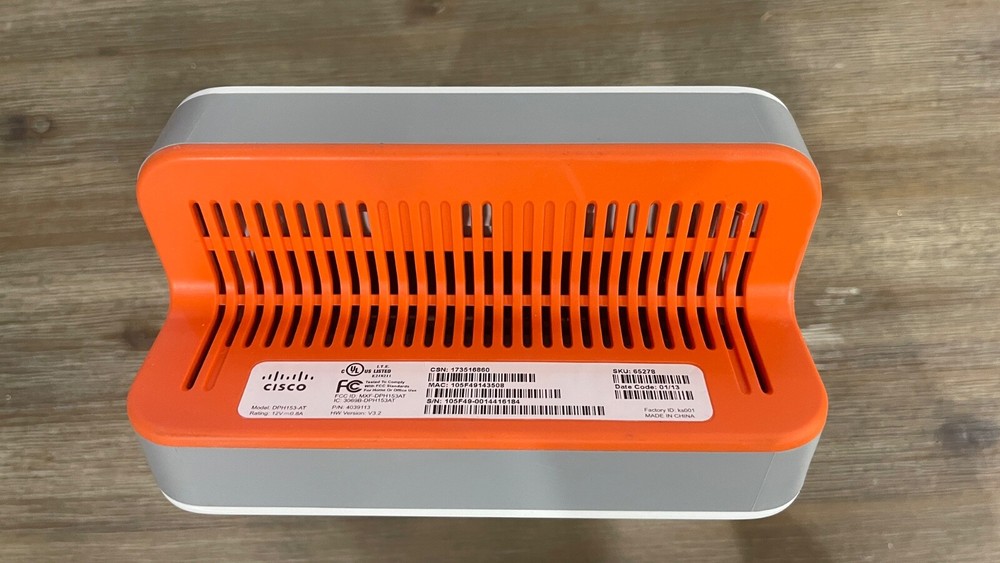 Cisco AT&T 3G MicroCell DPH153-AT Cellular Service Extender – Complete – Tested