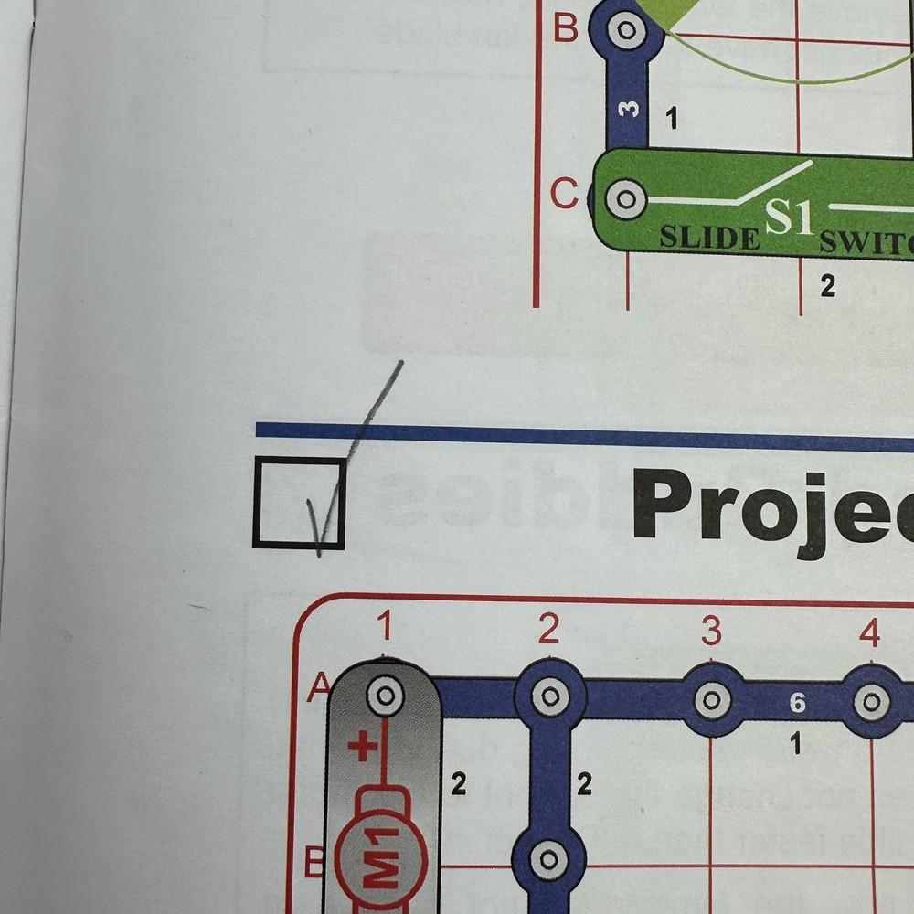 Elenco Snap Circuits Skill Builder STEM Create 125 Project Model SB-125 COMPLETE