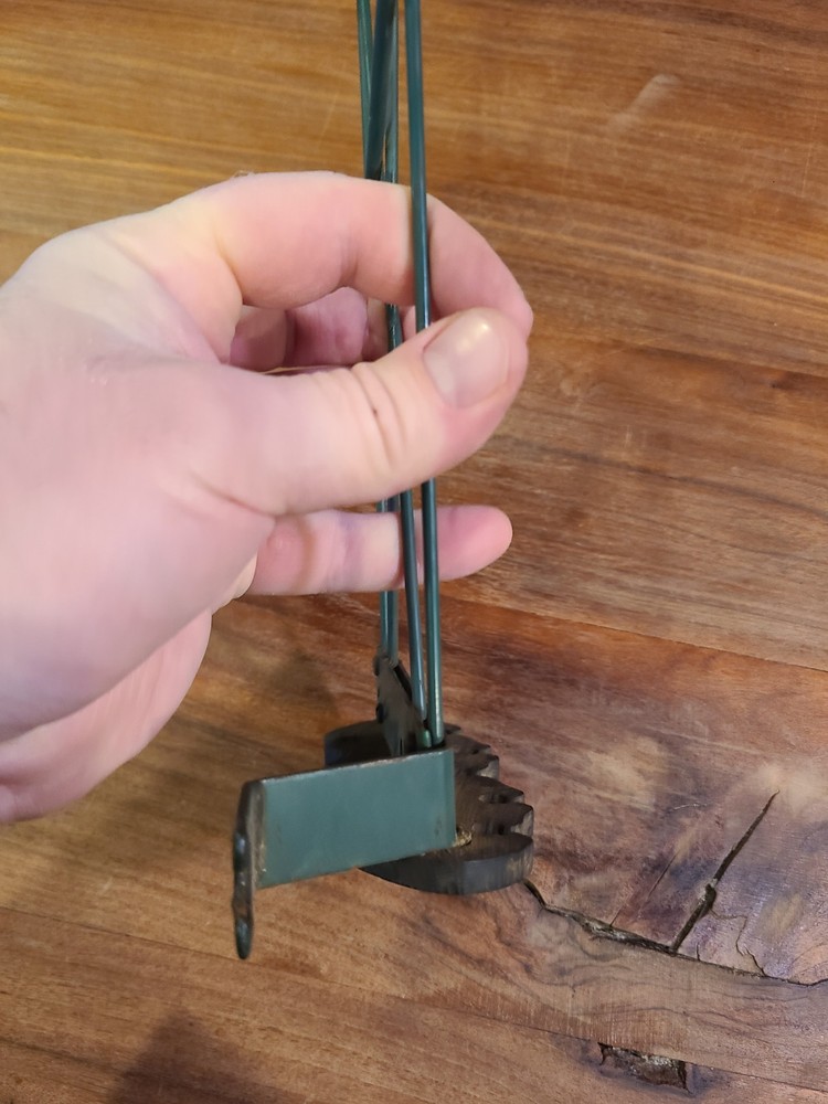 Vintage Bear Archery bow quiver