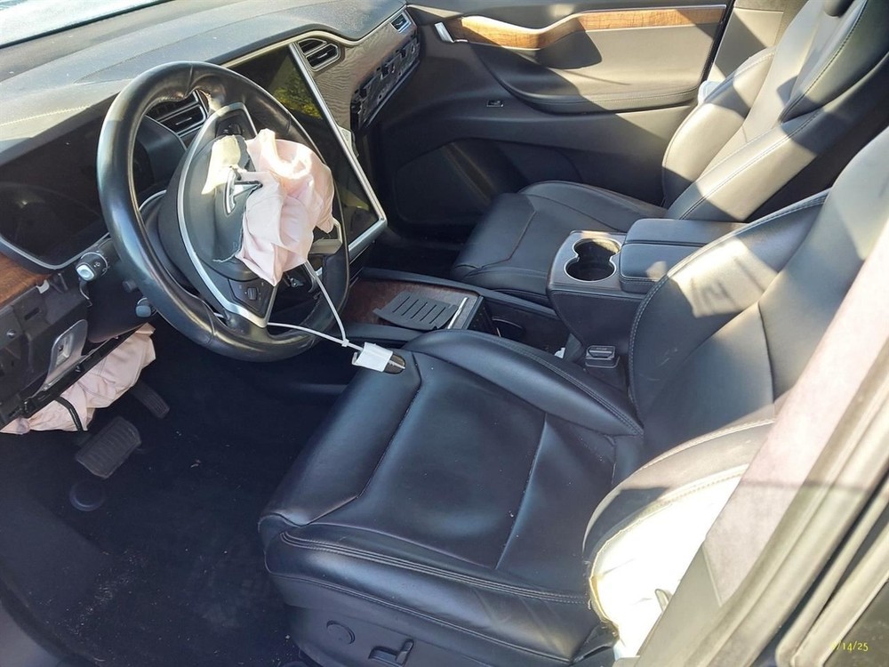 TESLA X 2017 Camera/Projector 3412805