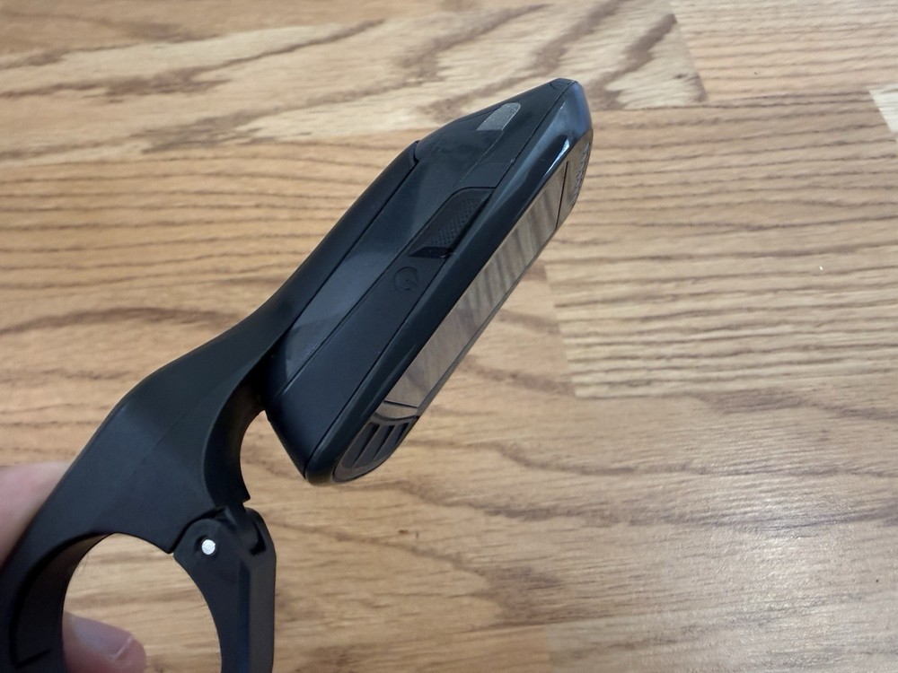 Wahoo ELEMNT BOLT V1 GPS Bike Computer