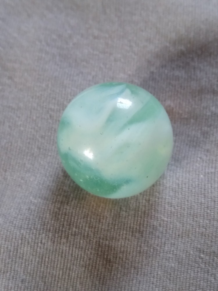 Vintage 9/16" Glass Playing Marble.