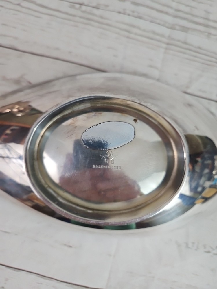 Reed & Barton Silver Plate Canoe Leaf Nut Bowl MCM
