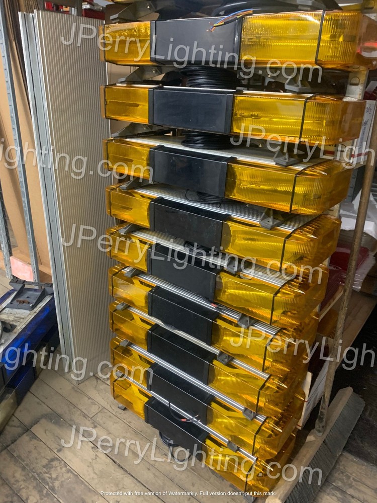 ONE Whelen Edge 9000 Mini BASIC Light Bar 26-28”