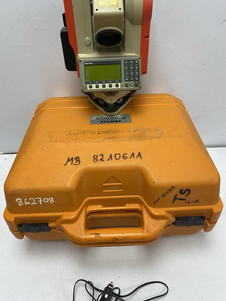 Pentax R-322NX Total Station