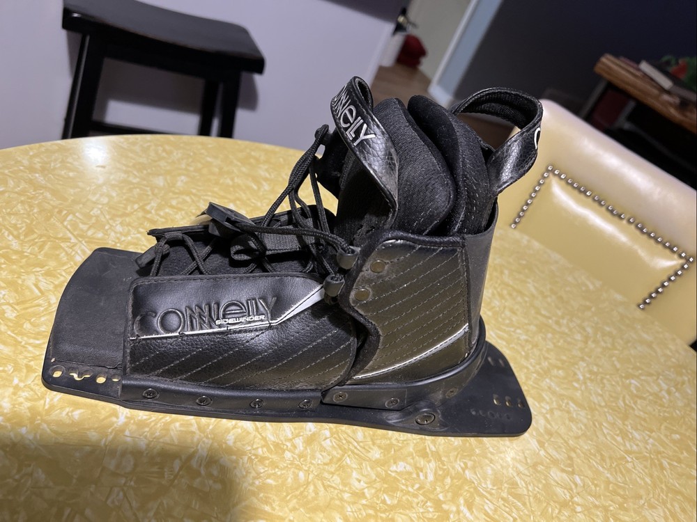 Connelly Sidewinder Water Ski Rear Boot Black Size Large Used