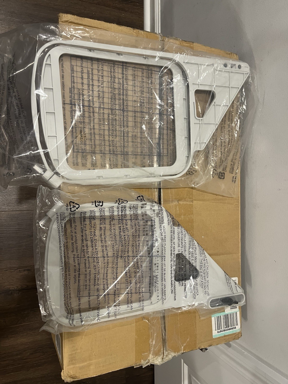 Janome MC9850 Sewing and Embroidery Machine