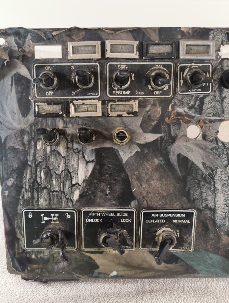 Kenworth Switch Dash Panel