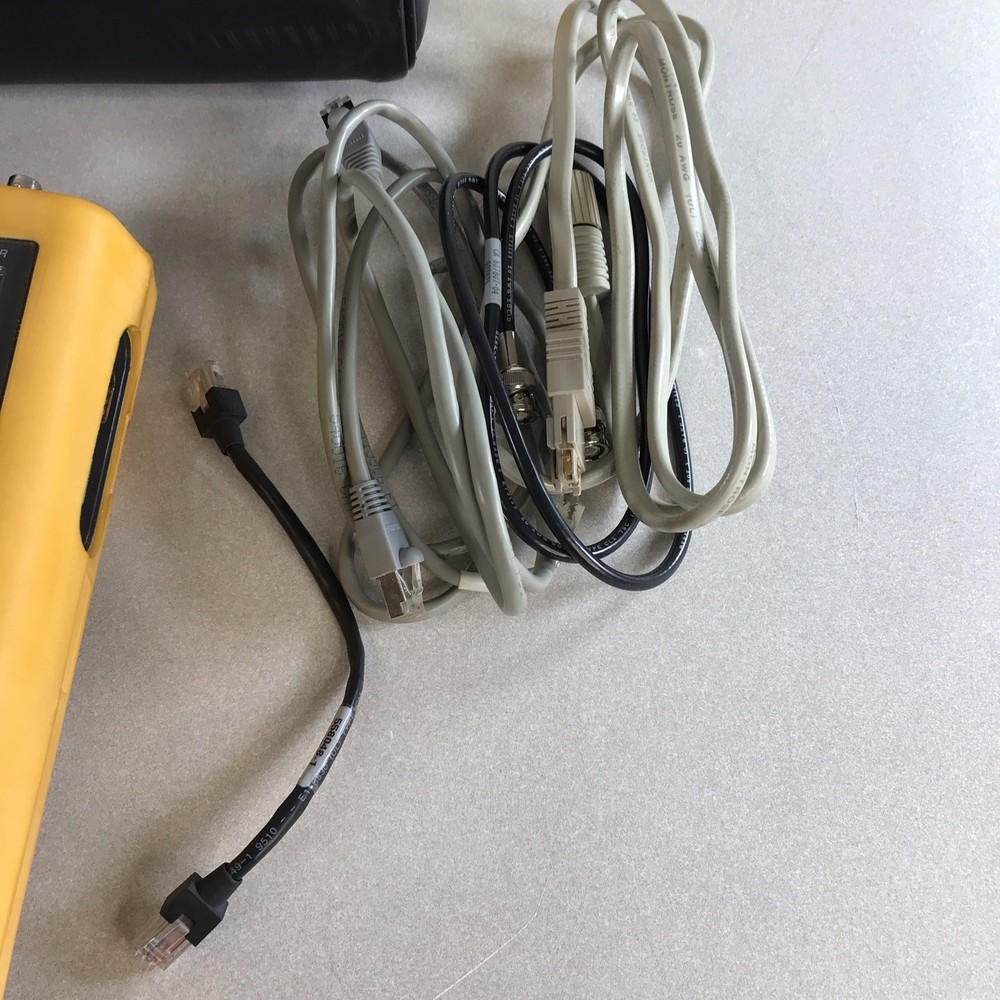 FLUKE DSP-100 LAN CABLEMETER + cables and case *USED*