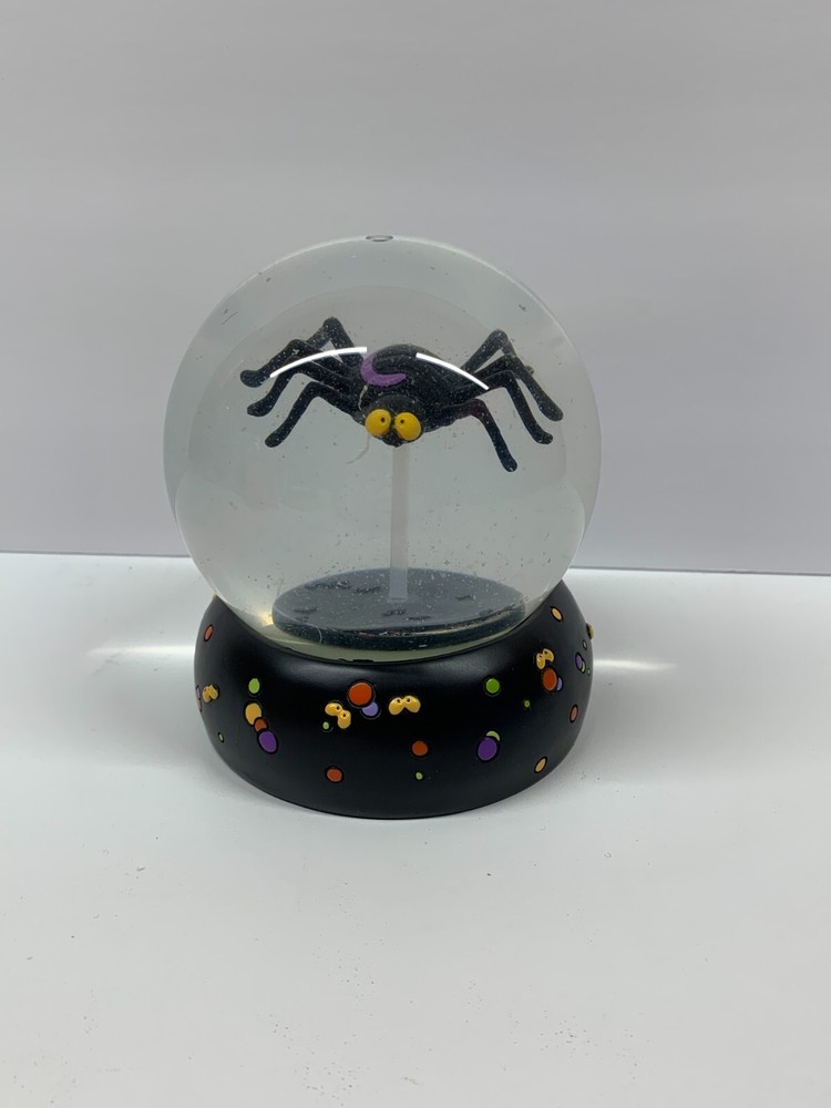 Hallowpalooza Bug Spider Globe Halloween Decor Snow Globe/Snowdome