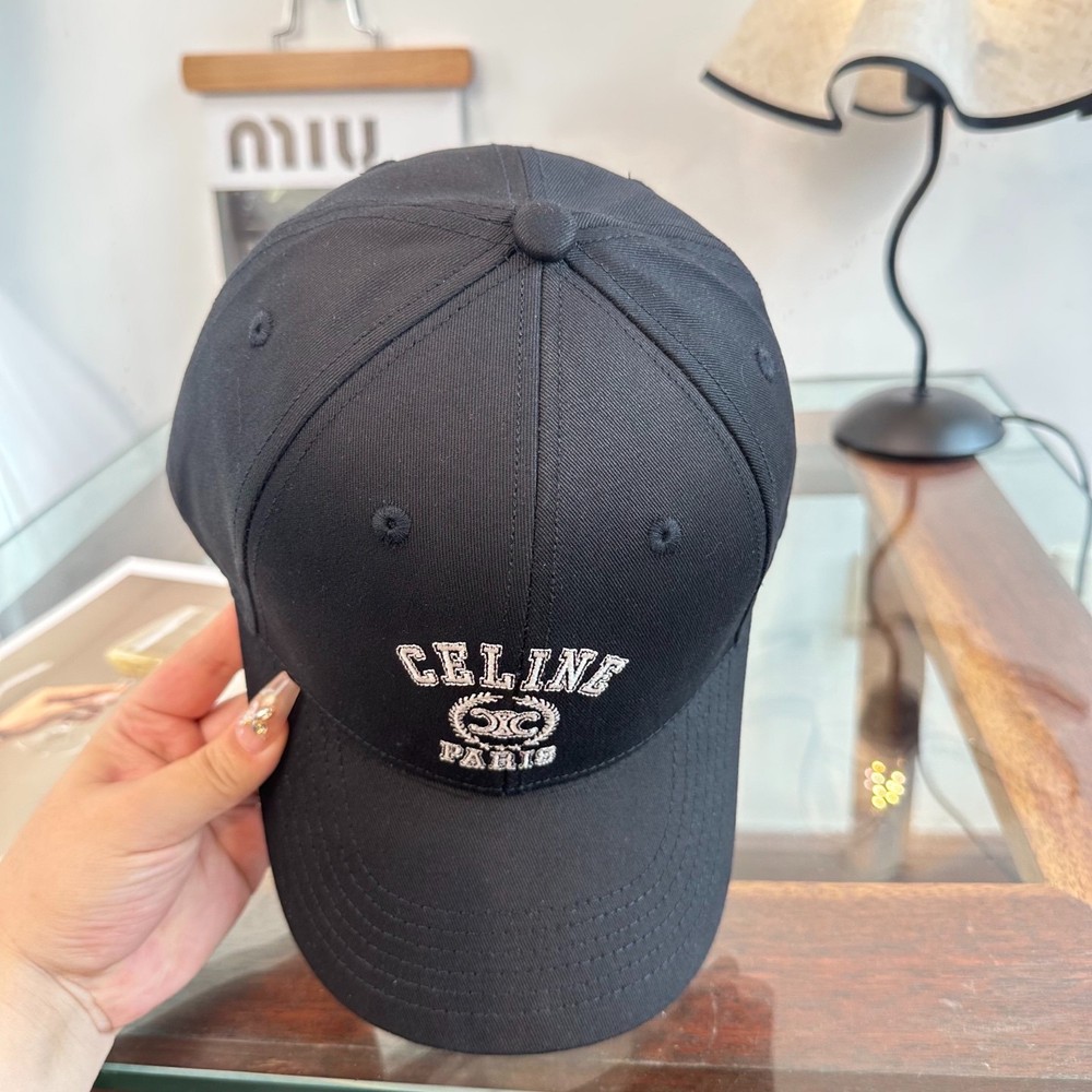 CELINE Minimalist, Adjustable, Trendy Baseball Cap