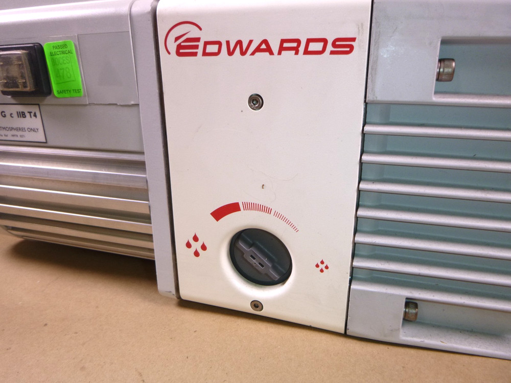 Edwards RV3 Rotary Vane Vacuum Pump (Missing The Mounting Base) Single Phase