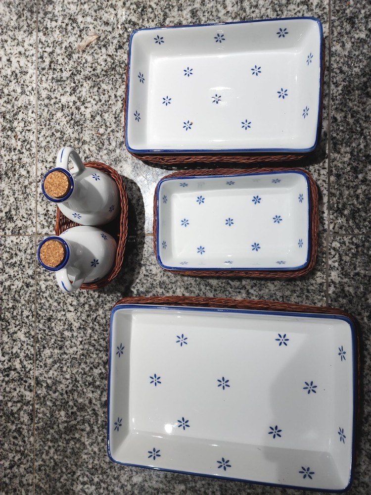 Ceramic bakeware Casserole Dish set w/wicker Baskets & Cruets set. NWOB