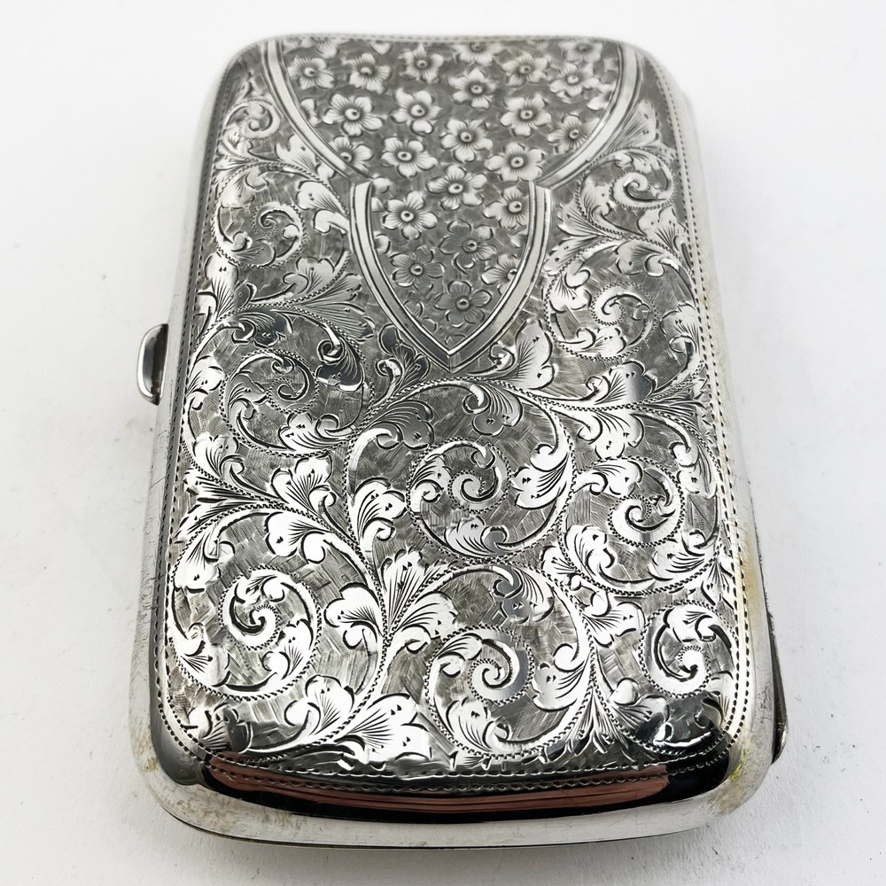 Edwardian Sterling Silver Cigar Case with Rectangular Curved Shaped Body 1903