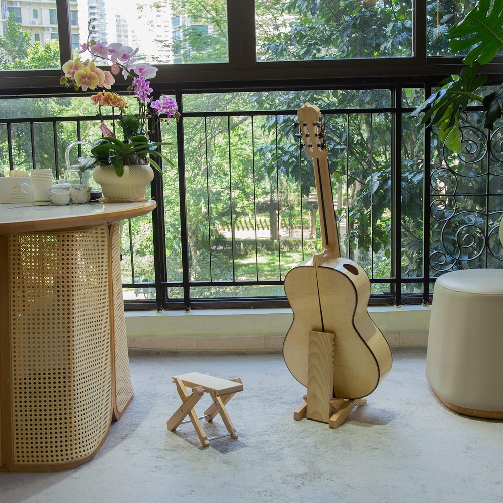 Multifunctional Guitar Stand -in-Guitar Footstool