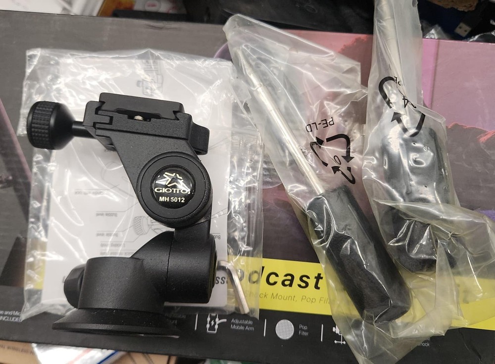 Giottos MH 1302 Ball Head for Camera Tripod Open box