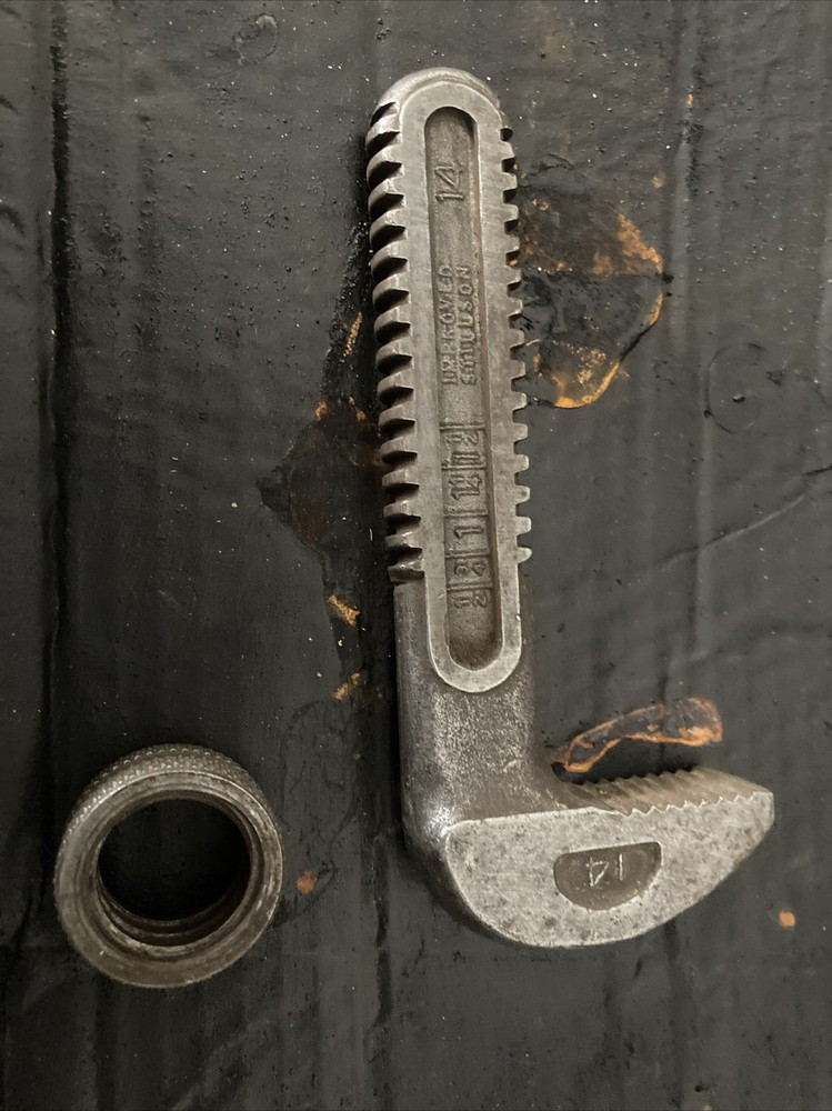14” Pipe Wrench Hook Jaw With Nut.    Box E