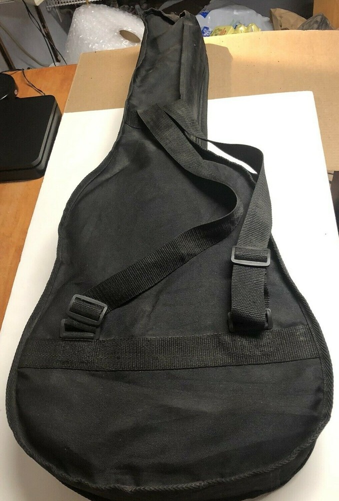 Eleca Model EAG 36N Youth Guitar with Case