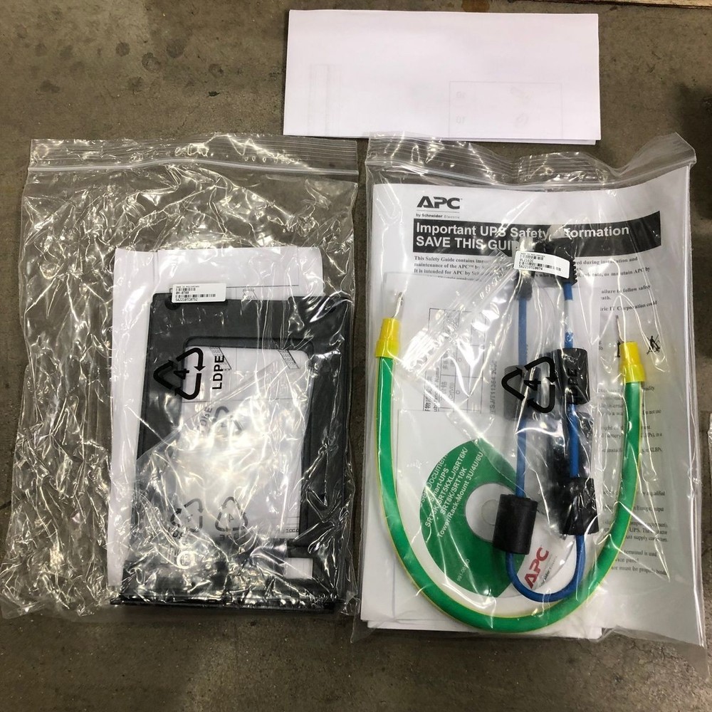 APC Smart-UPS SRT 192V 8 and 10kVA RM Battery Pack**