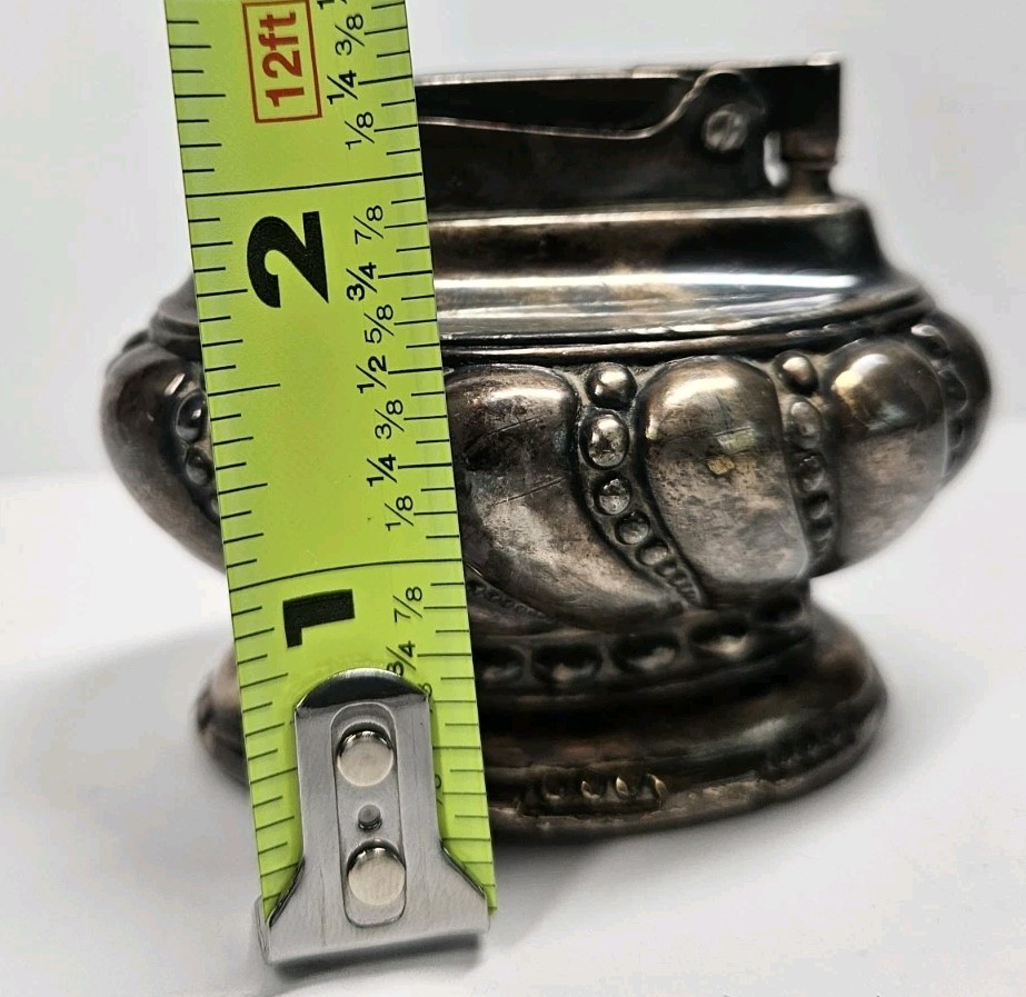 Ronson "Crown" Silver- Plated Table Lighter. A18