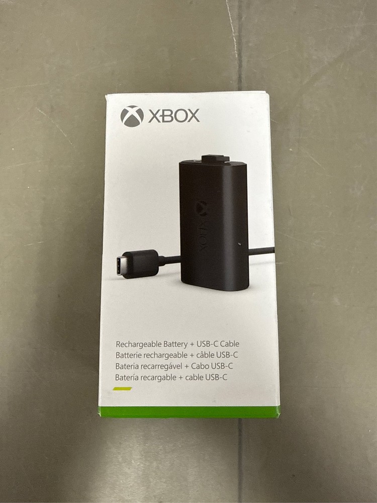 Xbox Play and Charge