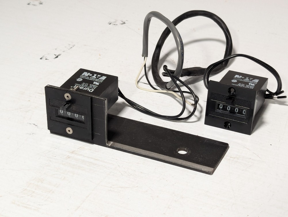 Durant 4-Y-41314-406-MEQU timer/counter, count control totalizer, four digit