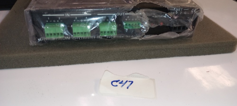 Crestron C2N-VEQ4 4-Channel Volume/EQ Control Module New No Box