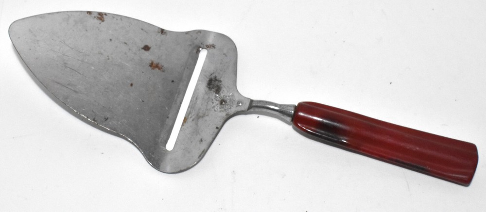 Vintage Vaughan Chicago Bakelite Handle Cake Server