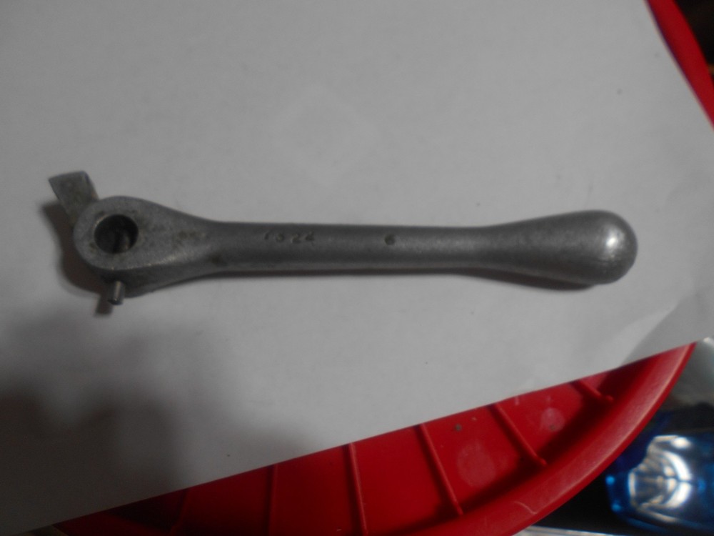 Berkel 01-407322-0000A Operating Handle, MB Bread Slicer