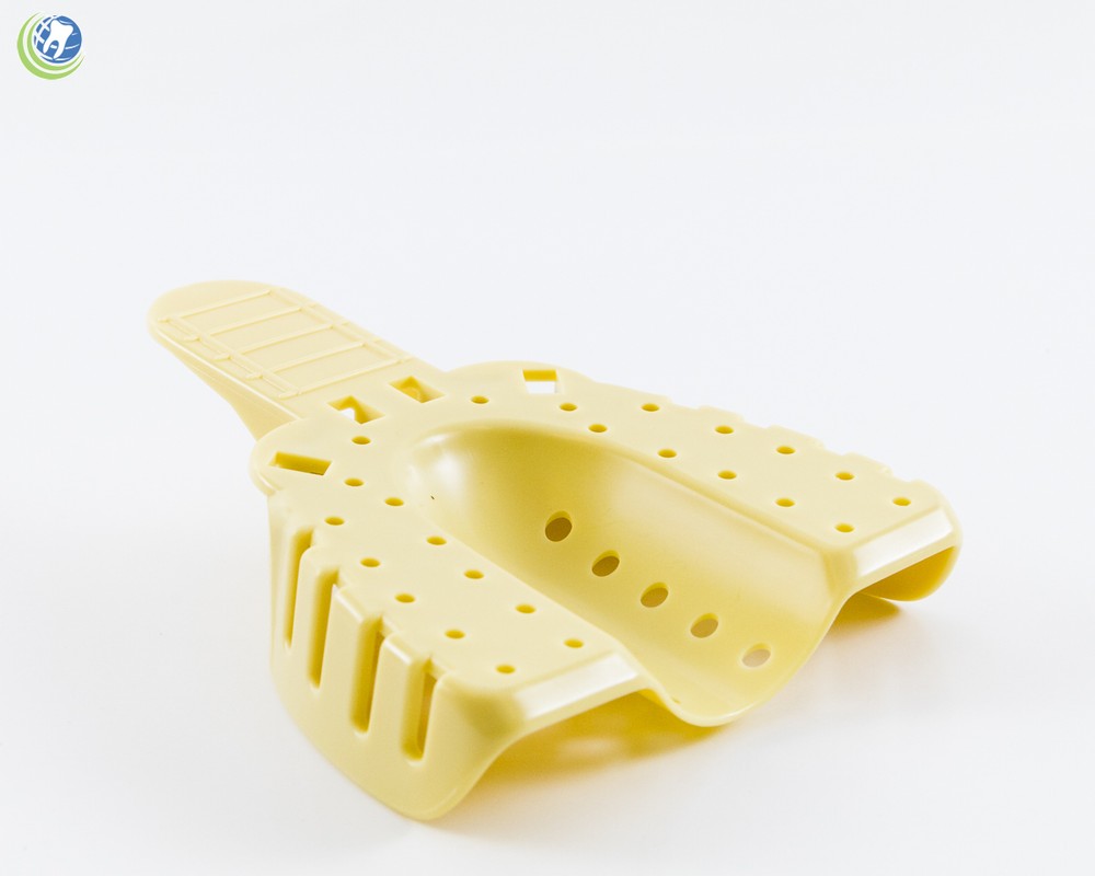 DENTAL PLASTIC AUTOCLAVABLE IMPRESSION TRAYS UPPER LARGE UL #1 12/BAG