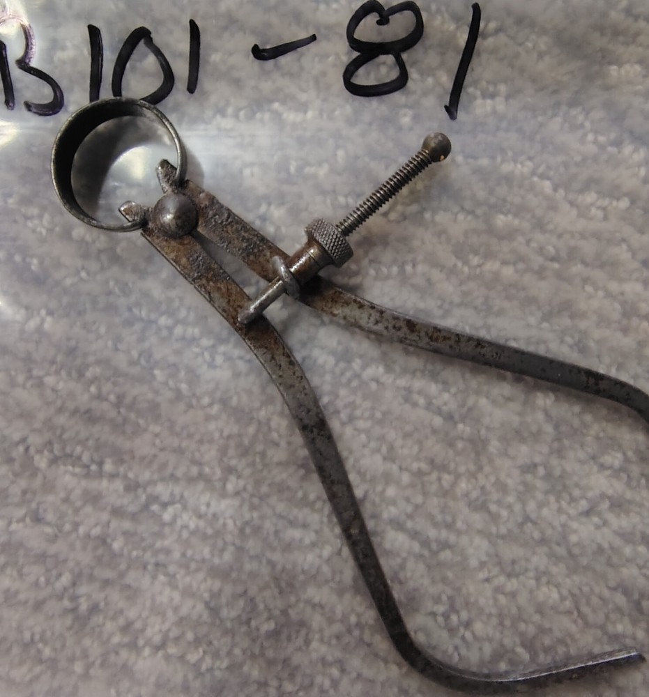 🗽SMALL VINTAGE ID CALIPER