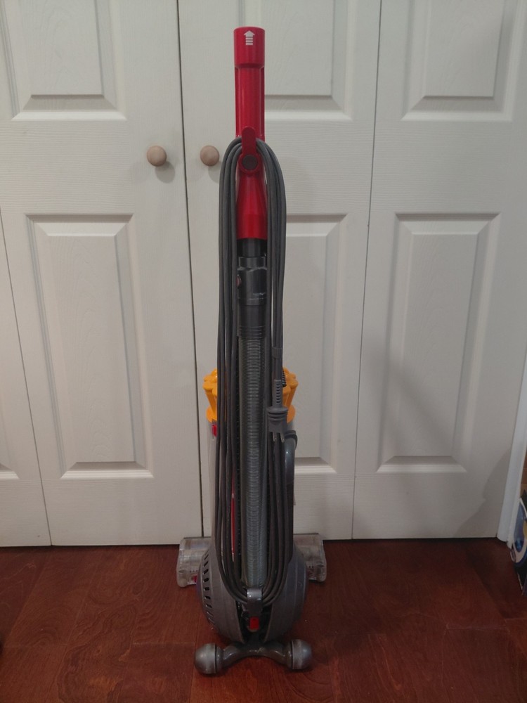Dyson Ball Multi Floor Upright Vacuum Used Tested