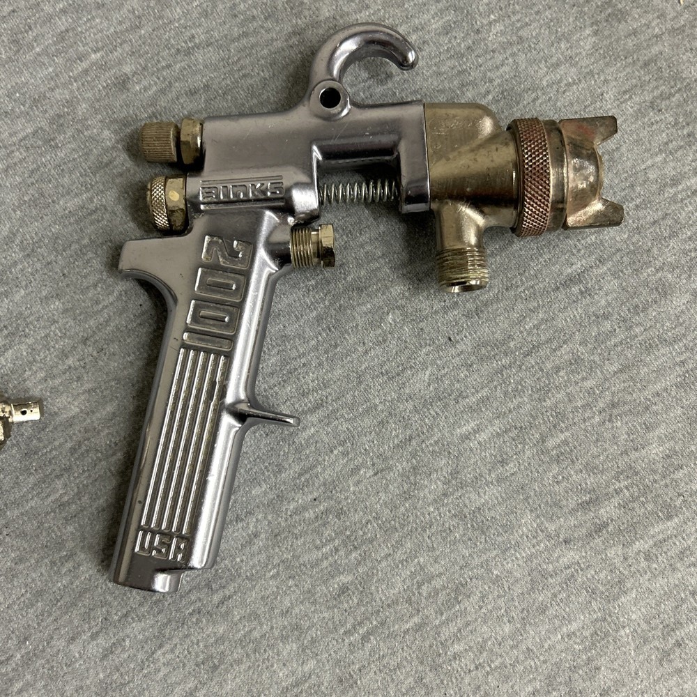 Binks 2001 Professional Spray Guns With Extras (Untested/AS_IS)