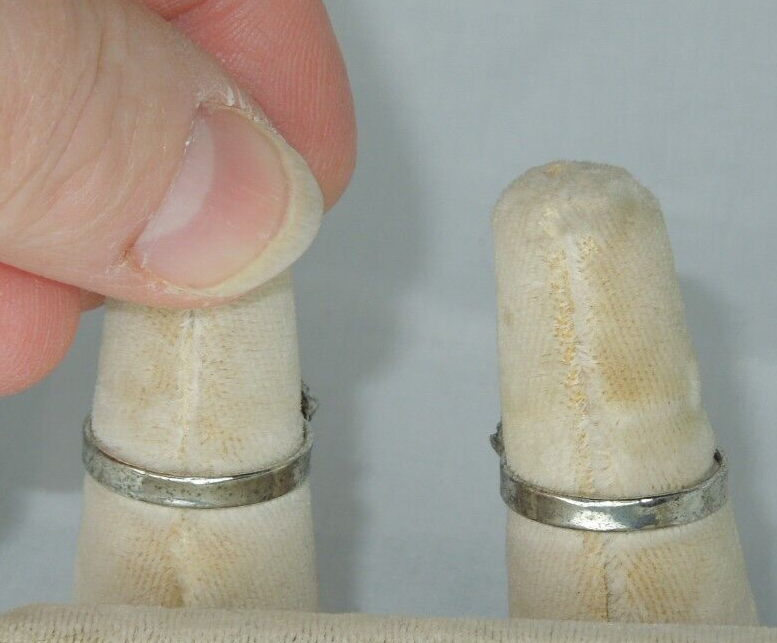 2 Ring Blanks Settings Cabochon Adjustable silver Plated Brass NEW 88V