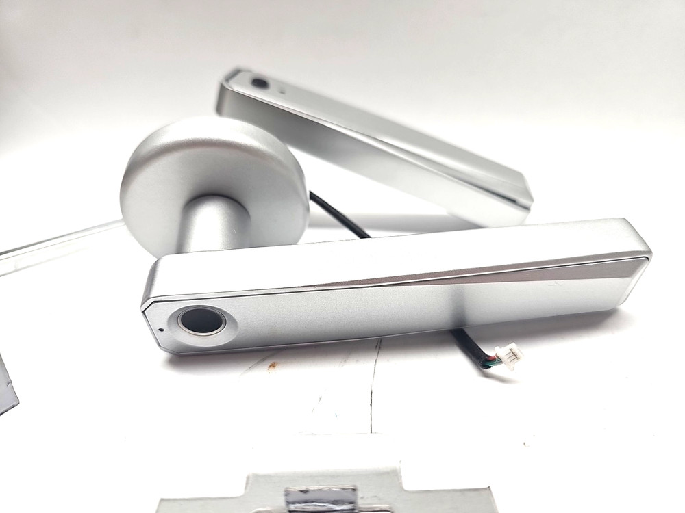 Intelligent Door Lock Keyless Entry Finger Print Unlock (Silver)