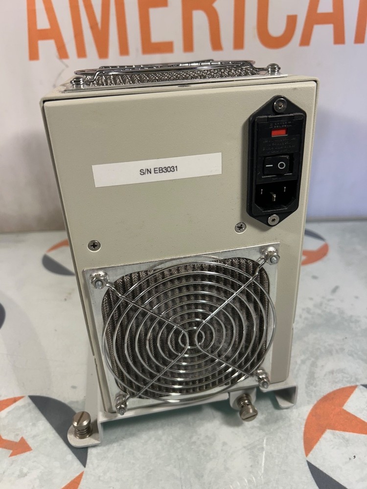 Clarity Retcam Shuttle Light Source and Footswitch