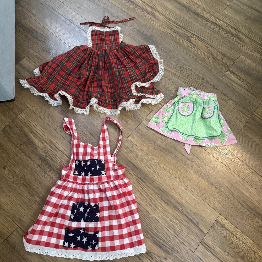Little Girls Aprons ￼