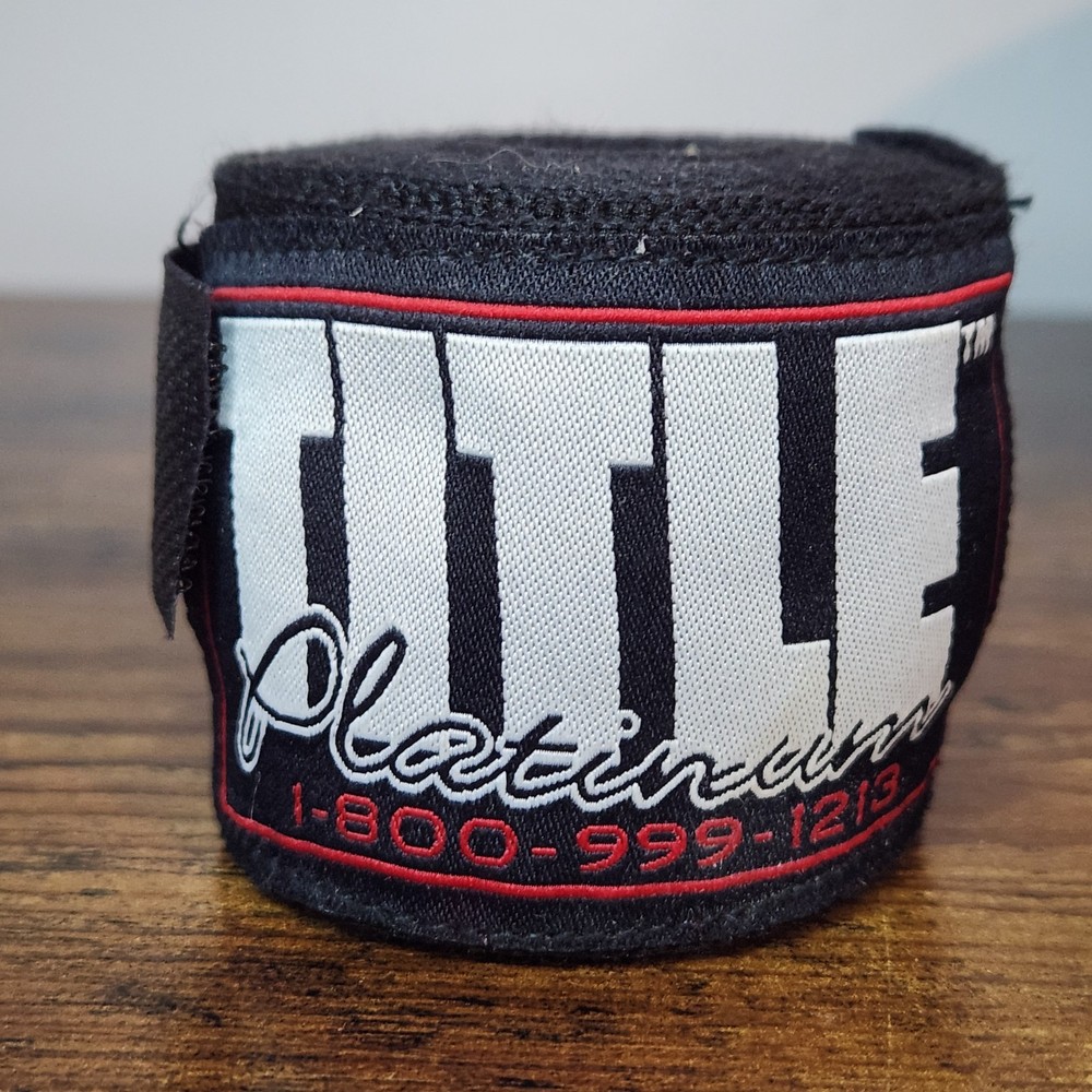 Title Boxing Training Set – 8oz Gloves, Focus Mitts & Hand Wraps