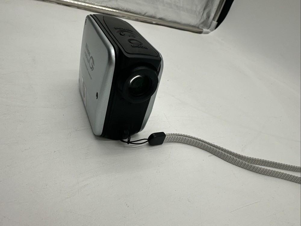 Nikon Laser 500 Rangefinder