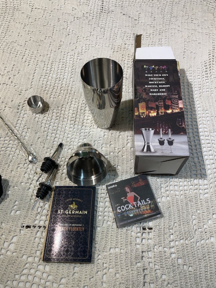 WPHUAW Cocktail Shaker Set - Open Box