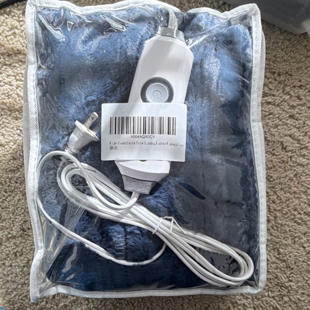 Blue Electric Heating Pad with Adjustable Temperature Settings