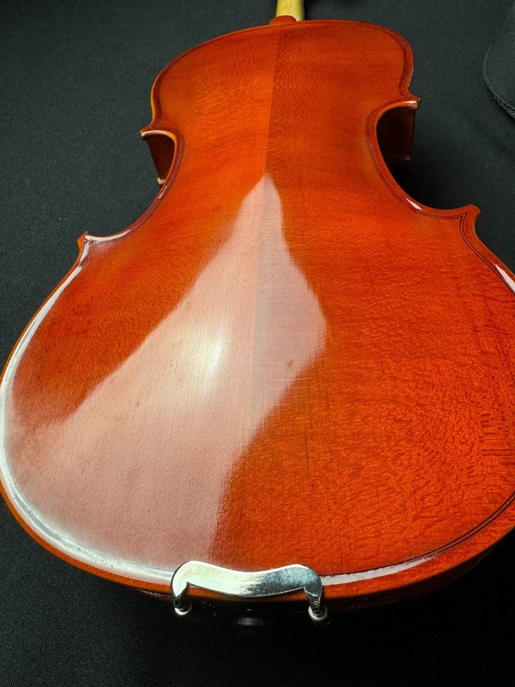 Maple Leaf MLS110VN 4/4 Student Violin Outfit