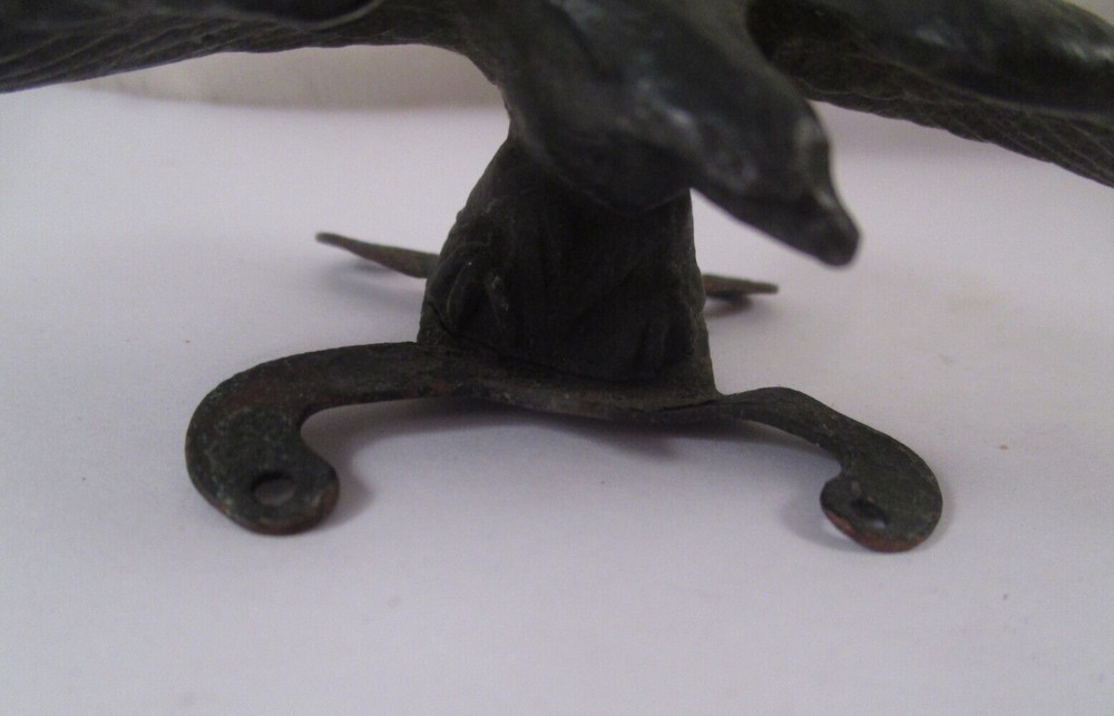 Vintage CAST IRON FIGURAL EAGLE FLAGPOLE ADORNMENT? 2-1/2"