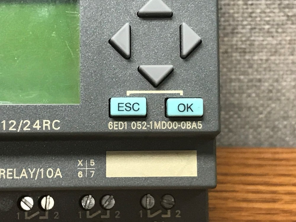 Siemens 6ED10521MD000BA5 Logic Module