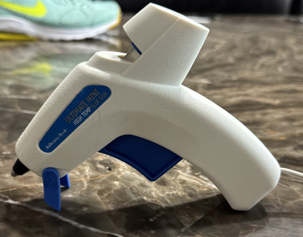 Ad Tech Hi Temperature Mini Hot Glue Gun White