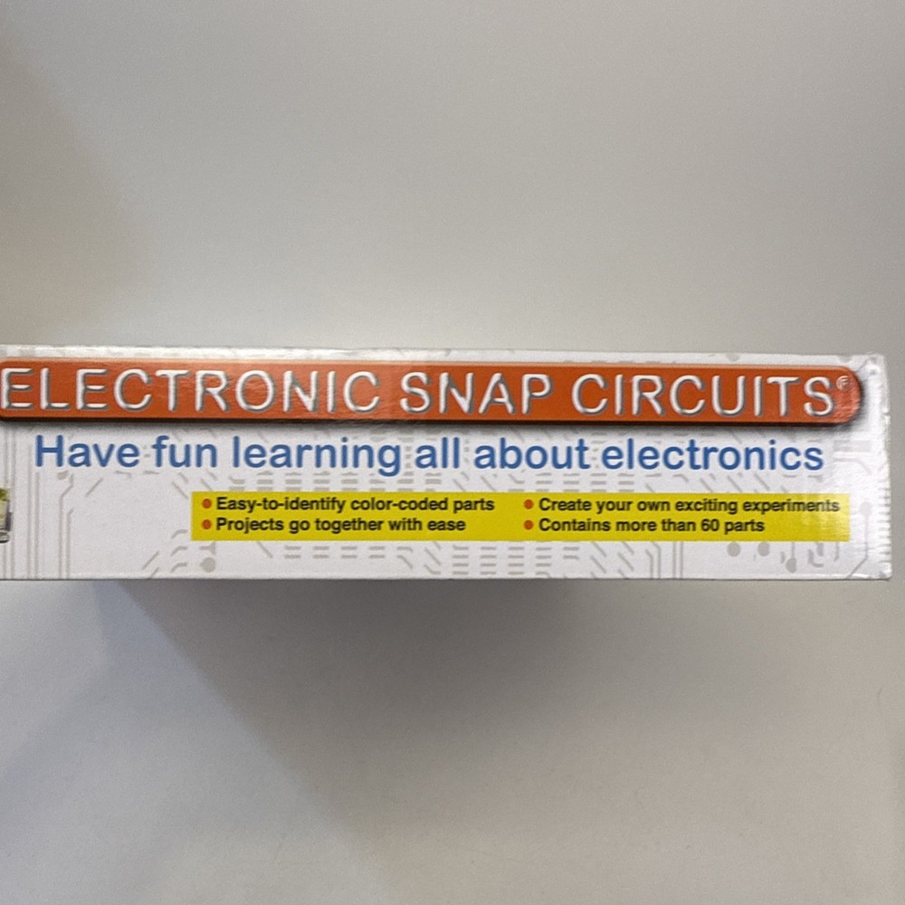 Elenco Electronic Snap Circuits Model SC-300 Project Kit Complete