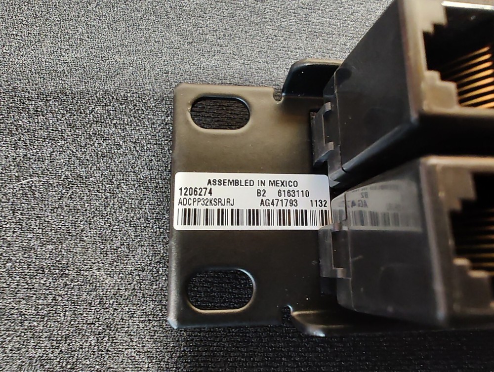 ADC ADCPP32KSRJRJ CAT5e 32-Port Patch Panel (1206274)