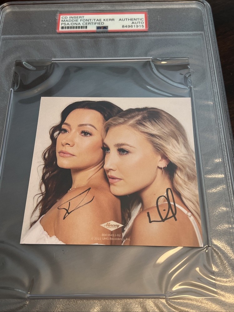 Maddie & Tae Signed cd Insert Vol 2 PSA!!