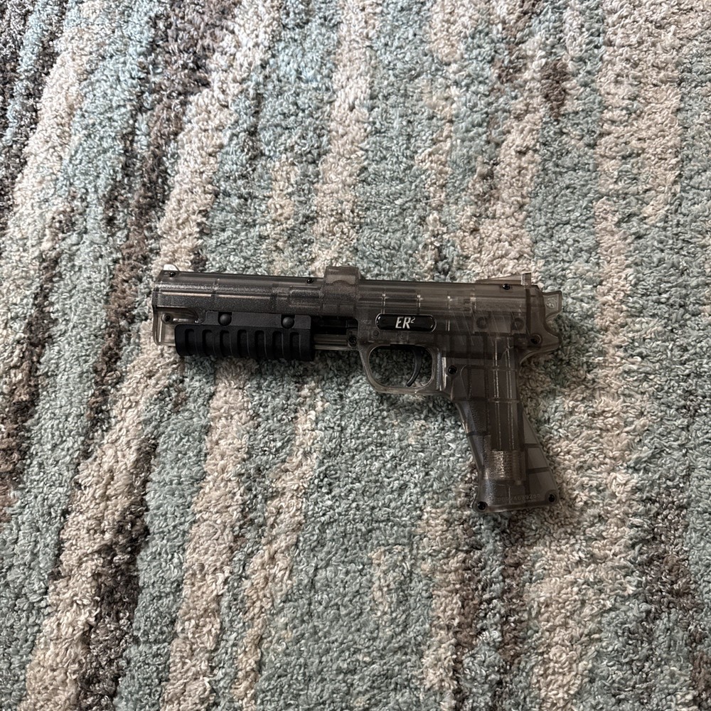 ER2 paintball gun Pre-owned